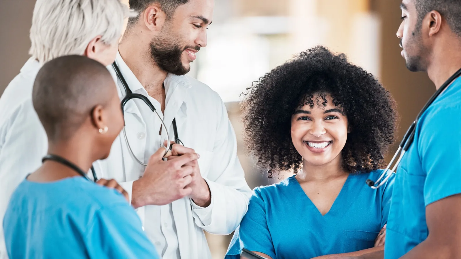 Doctor discussing laboratory referrals